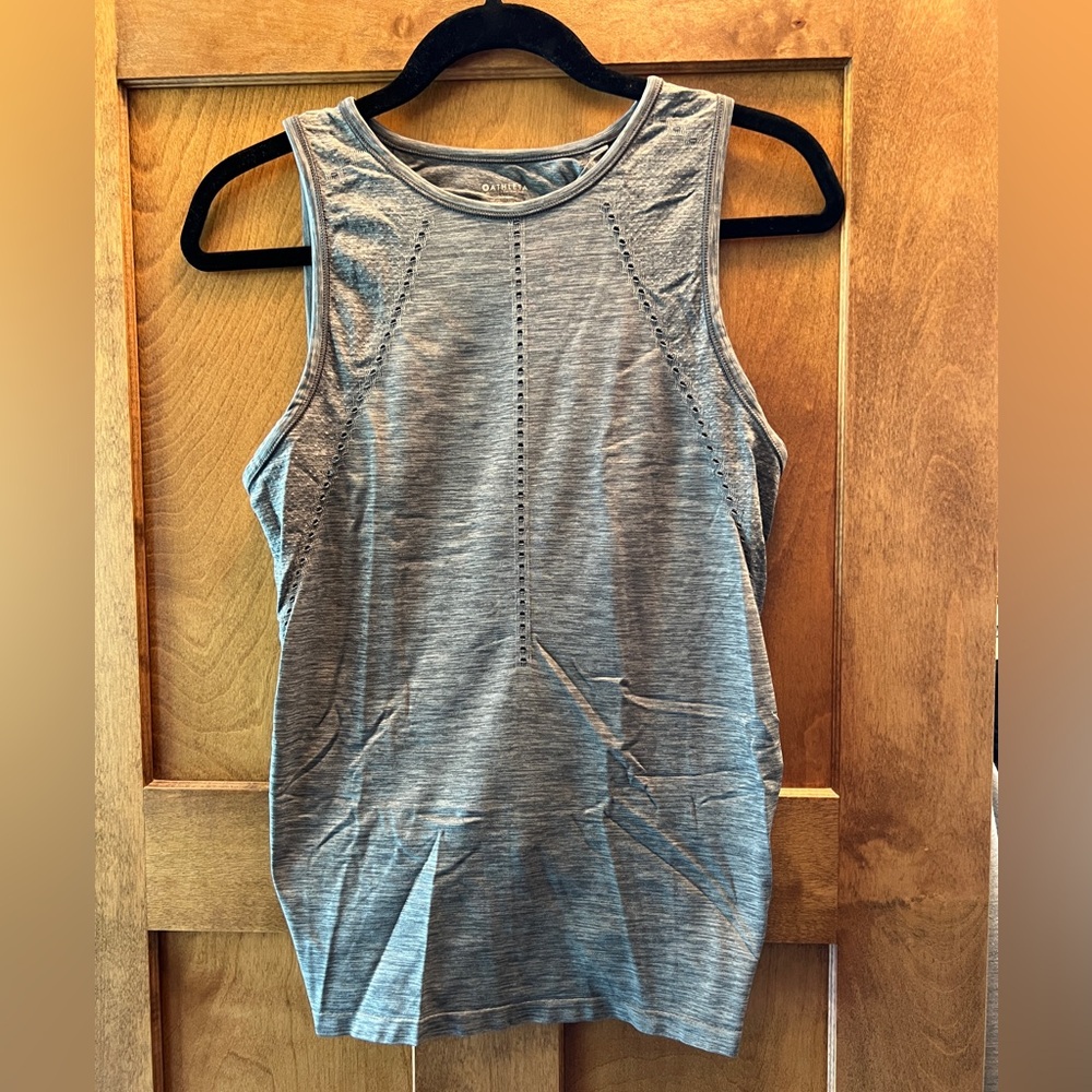 Athleta Foothills Tank Size Small